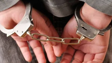 Ardahan merkezli rüşvet operasyonunda gözaltına alınan 10 şüpheli tutuklandı