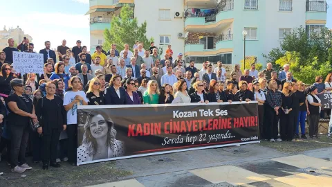 Arkadaşlık teklifini reddettiği için öldürülen Sevda için buluştular