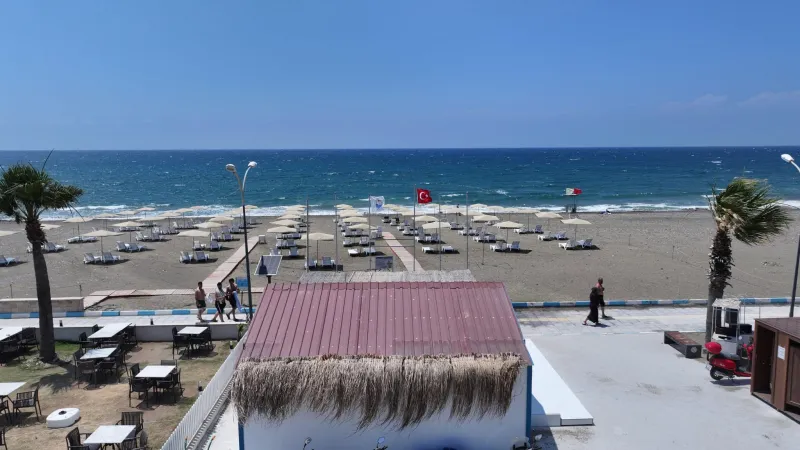ARSUZ GO BEACH KAFE YAZ SEZONUNA MERHABA DEDİ