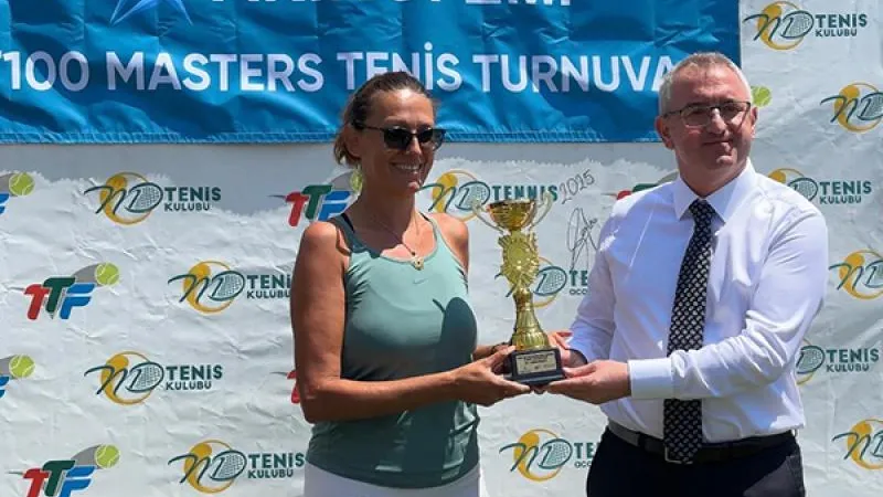 Arsuz'da Master Tenis Turnuvası Sona Erdi