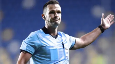 Aston Villa Fenerbahçe maçına Slovak hakem