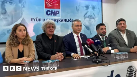 Ataşehir Belediyesi AKP'ye geçti