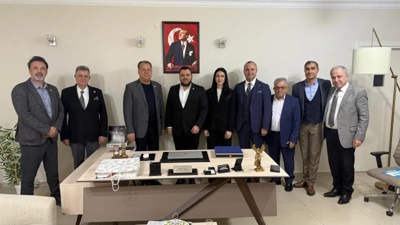 ATSİAD’dan Mert ve Umut Uygun’a Hoş Geldin Rozeti 