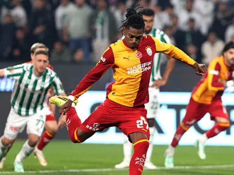 Galatasaray'ın yıldızı Rafael Leao İtalyan basınında gündem oldu: 'Sonunda kendisini gösterdi!' - fotoğraf 4