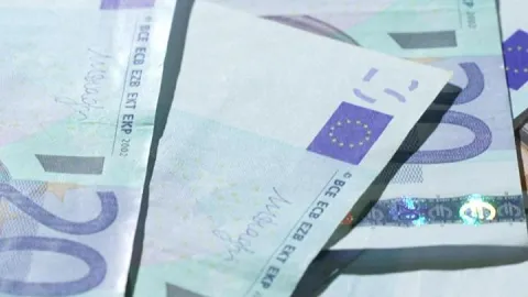 Avrupa’dan Ukrayna’ya 4,9 milyar euroluk askeri destek