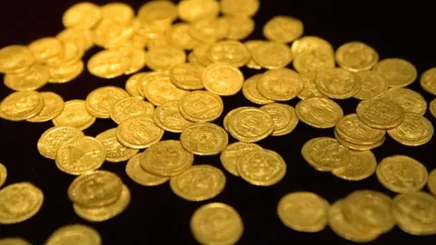Avrupa'nın göbeğinde buldukları hazinenin altından Türkiye çıktı