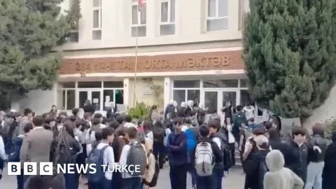 Azerbaycan'daki 'başörtüsü yasağıyla' ilgili neler biliniyor, Türkiye'de tepkiler ne oldu?