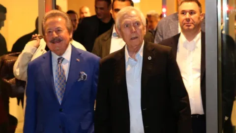 Aziz Yıldırım'dan stat açıklaması