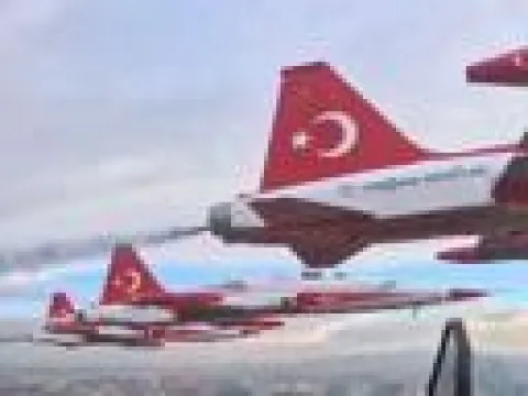 Türk Yıldızları'nın kokpitinden Ankara'daki selamlama uçuşu - fotoğraf 5