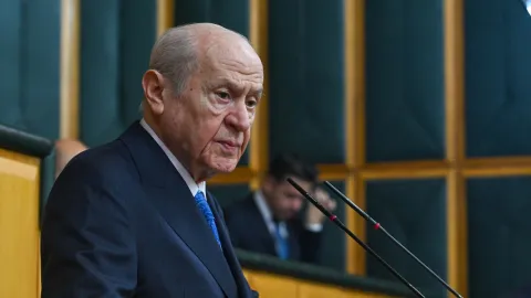 Bahçeli'den Azerbaycan'a bağımsızlık mesajı