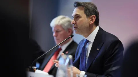 Bakan Bayraktar: Türkiye, önemli bir enerji merkezi konumunda