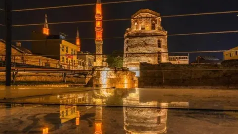 Bakan Ersoy, Edirne’nin tarihe açılan kulesini inceledi