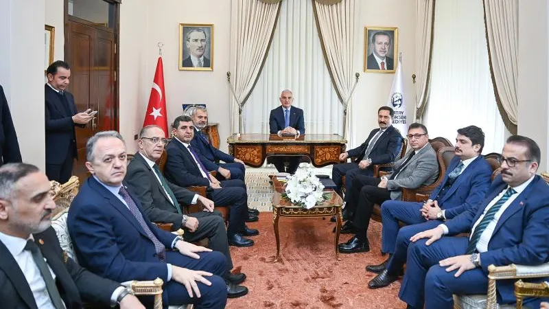 BAKAN ERSOY’DAN HBB’YE ZİYARET