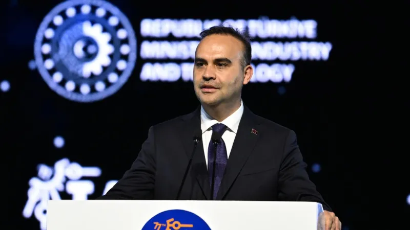 Bakan Kacır: Ülkemizin kurulu veri merkezi gücünü en az 1 gigavata çıkaracağız