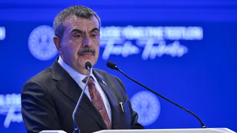 Bakan Tekin: Meta'ya dava açmayı düşünüyoruz