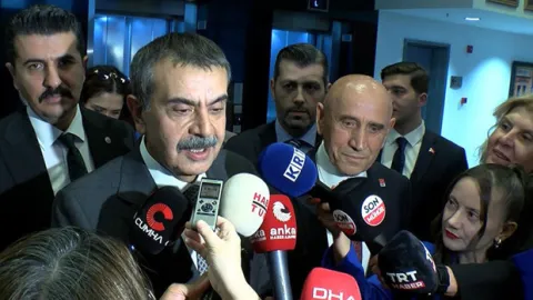 Bakan Tekin'den Kılıçdaroğlu'na ziyaret: "Siyasi bir konuya girmedik"