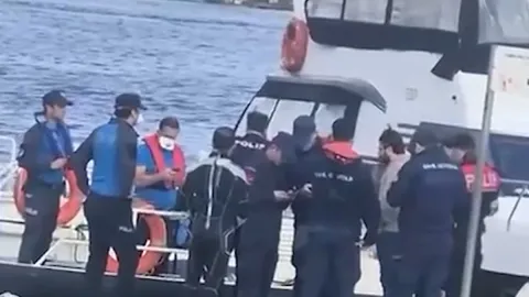 Balat sahilinde denizde ceset bulundu