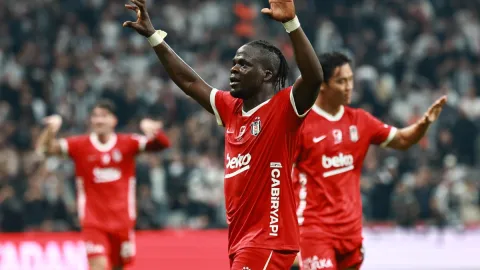 Başakşehir ağlarını sarsan Olaitan'dan kariyer rekoru