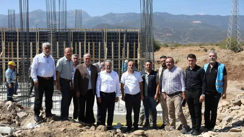 BAŞKAN ÖNTÜRK, ÇEVRE DOSTU TESİSİN İNŞAATINI GEZDİ