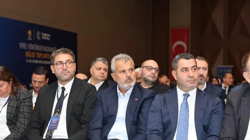 BAŞKAN ÖNTÜRK, YEREL YÖNETİMLER TOPLANTISI’NA KATILDI