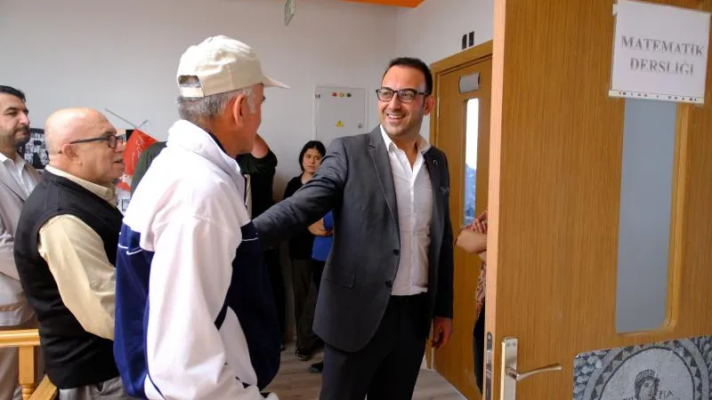 BAŞKAN ÖZGÜN’DEN İŞİTME SAĞLIĞINA DOĞRUDAN DESTEK