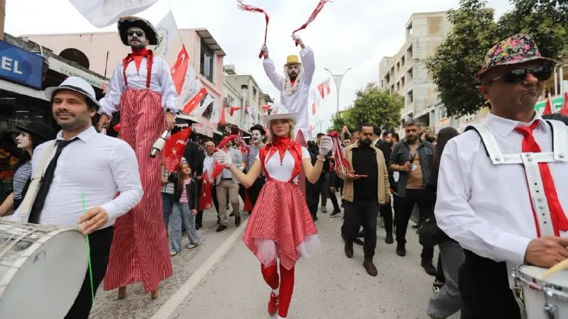 Başkan Sarı: Zeytin Dalları Ellerimizde, Festival Coşkusu Yüreklerimizde