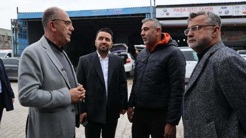 BAŞKAN YAPAR'DAN YANGINDAN ETKİLENEN ESNAFA ZİYARET 