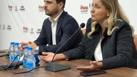 Başkanın 86 yaşındaki babası gözaltına alındı