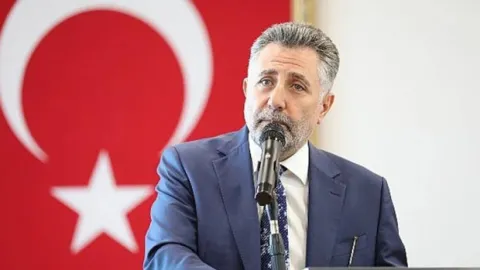 Bayraklı Belediyesi eski başkanı Serdar Sandal tutuklandı
