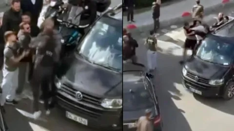 Bayrampaşa meydan muharebesi! Yol verme tartışması kavga dönüştü: Tekmeler havada uçuştu!