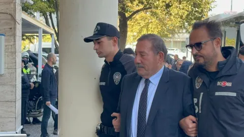 Belediye Başkanı Fevzi Topuz'un da aralarında bulunduğu 18 kişi tutuklandı