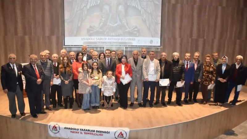 BELEN’DE OZANCA AÇIKLAMA: ŞAİRLER SUSARSA, ÜLKEDE HER ŞEY SUSAR   