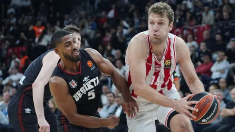 Beşiktaş, Olympiakos'u devirdi!