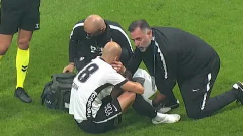 Beşiktaş'ta Cerny şoku! Sekerek oyundan çıktı