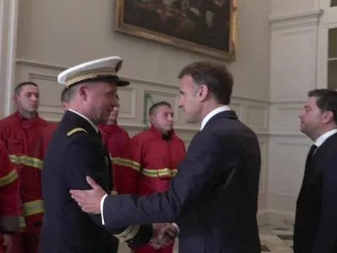 Macron’dan sanal medya sözleri: “Demokrasilerimize zarar veriyor” - fotoğraf 1