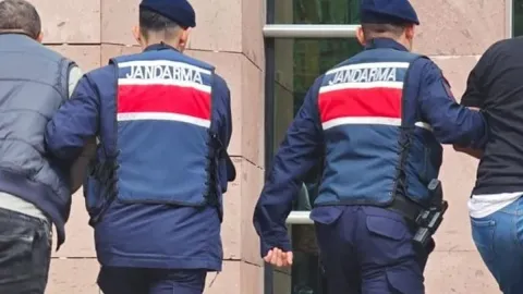 Bilecik'te gizli kazı planı yarım kaldı: 12 kişi suçüstü yakalandı