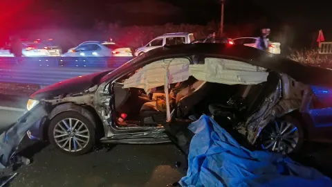 Bingöl’de otomobil köprü bariyerlerine çarptı: 2 ölü, 2 yaralı