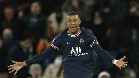 Bir videoyla gelen boykot. Çinli dev markalar Mbappe'yi sildi
