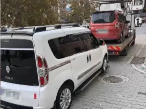 "Ekspere gerek yok" dediler, pert aracı sağlam diye sattılar: 16 gözaltı - fotoğraf 4