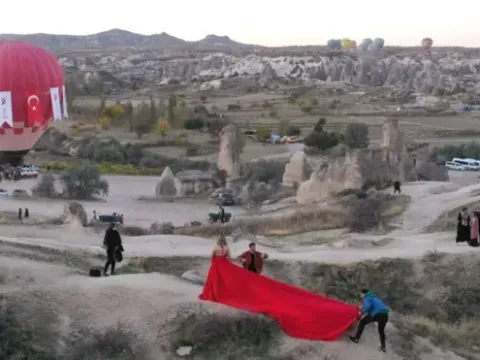 Hakkında ev hapsi kararı verilen Sinem Dedetaş tahliye oldu - fotoğraf 3