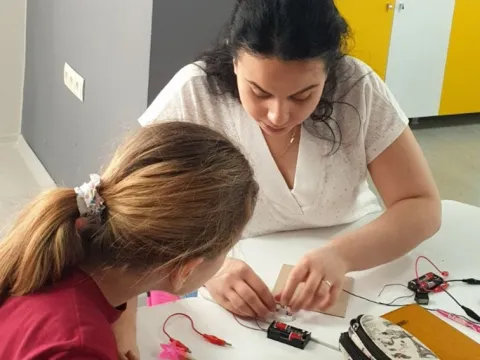 Öksürükle başladı, hayatı değişti: Genç öğretmen yaşama tutunmak 3 tüp kan istiyor - fotoğraf 4