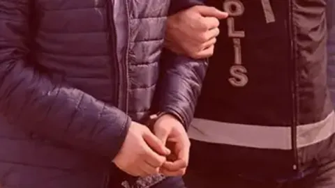 Borsada kazanma vaadiyle dolandırıcılığa 5 tutuklama