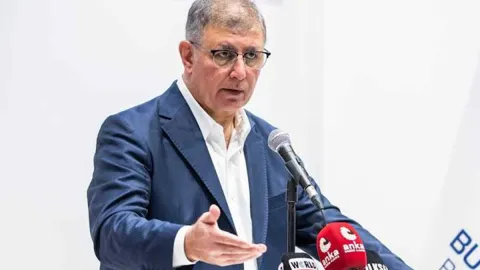 Bugün AKP'ye geçmesi beklenen Cemil Tugay'ın hatırlamak istemediği anısı