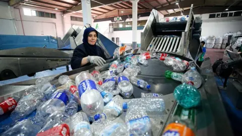 Bursa’da depozito sisteminde 20 milyon ambalaj aşıldı