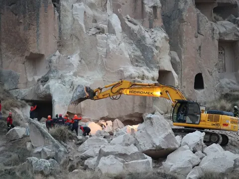 Peribacası faciasının yaşandığı alanda son durum. Öncesi ve sonrası görüntülendi - fotoğraf 1