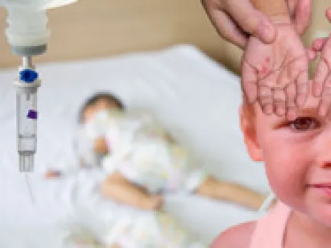 Antalya'da botoks zehirlenmesi: 16 kişi hastaneye kaldırıldı! Konuşmakta, yutkunmakta ve nefes almakta zorlanıyorlar - fotoğraf 3