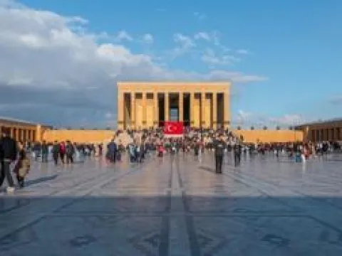 Yazar Cem Akaş hayatını kaybetti - fotoğraf 3