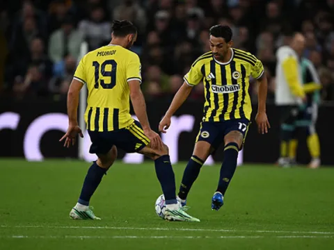 Fenerbahçe'nin 6-0'lık Aston Villa mağlubiyeti sonrası paylaştı! 'Kartal' göndermesi - fotoğraf 5