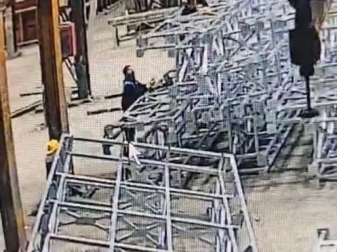 3 kişi gözaltında! Galvaniz fabrikasında feci ölüm - fotoğraf 2