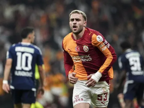 "Yine tek başına maçı çevirdi!" - fotoğraf 3